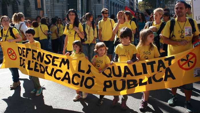 recortes educación ley wert manifestación barcelona estudiantes profesores