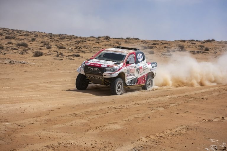 COCHE DESIERTO MUJERES DAKAR 2022