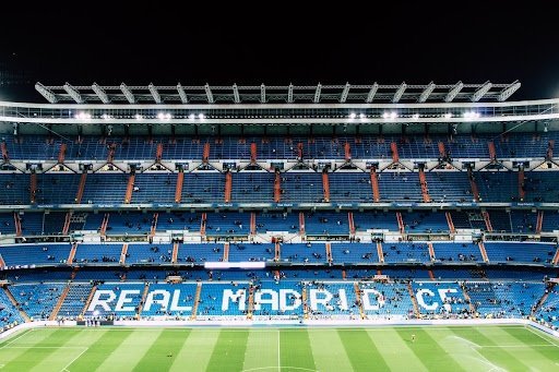 estadio futbol real madrid santiago bernabeu Kylian Mbappé