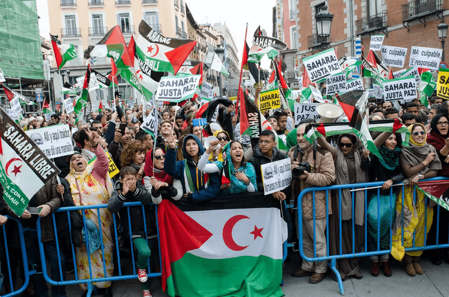  Manifestación por la libertad del pueblo saharaui en Madrid en 2017. Shutterstock / Valentin Sama-Rojo 