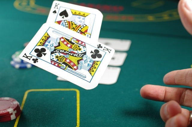 cartas naipes casinos