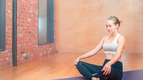 Practicar Yoga