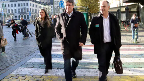 Junts gobierno opera bufa acuerdo en inmigración turull andaluces