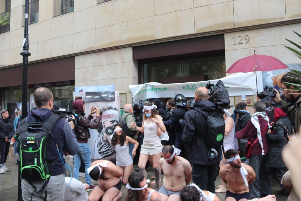 Mossos porrazos manifestación propalestinos