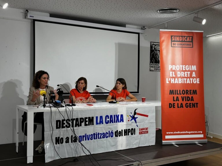 rueda de prensa demanda caixabank alquileres cláusulas abusivas