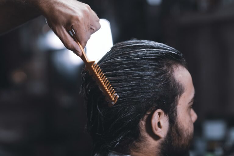peine pelo peluquería hombre Castellana Clinic