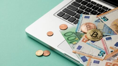 dinero Digitalización disminuye burocracia en el sector financiero