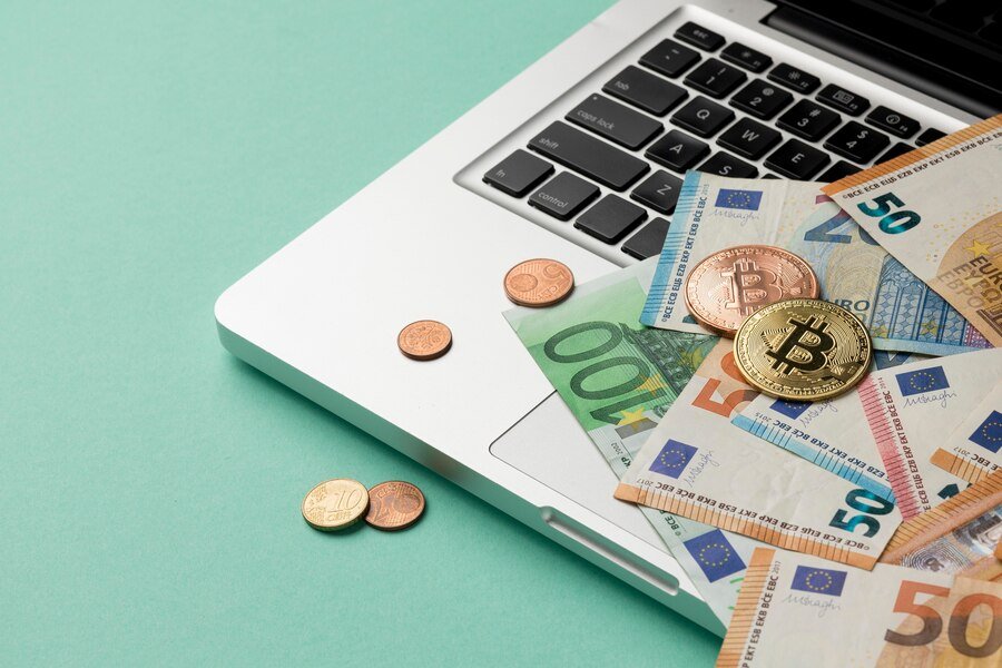 dinero Digitalización disminuye burocracia en el sector financiero