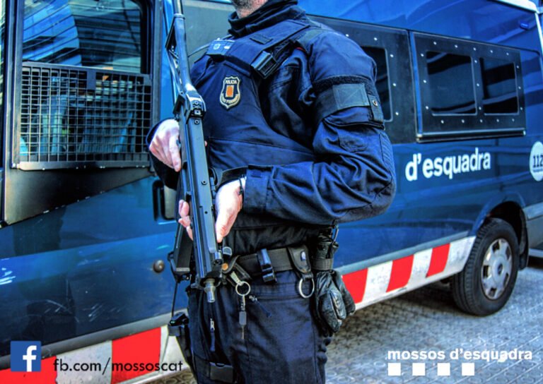 ¿Policía patriótica? Ni española ni catalana