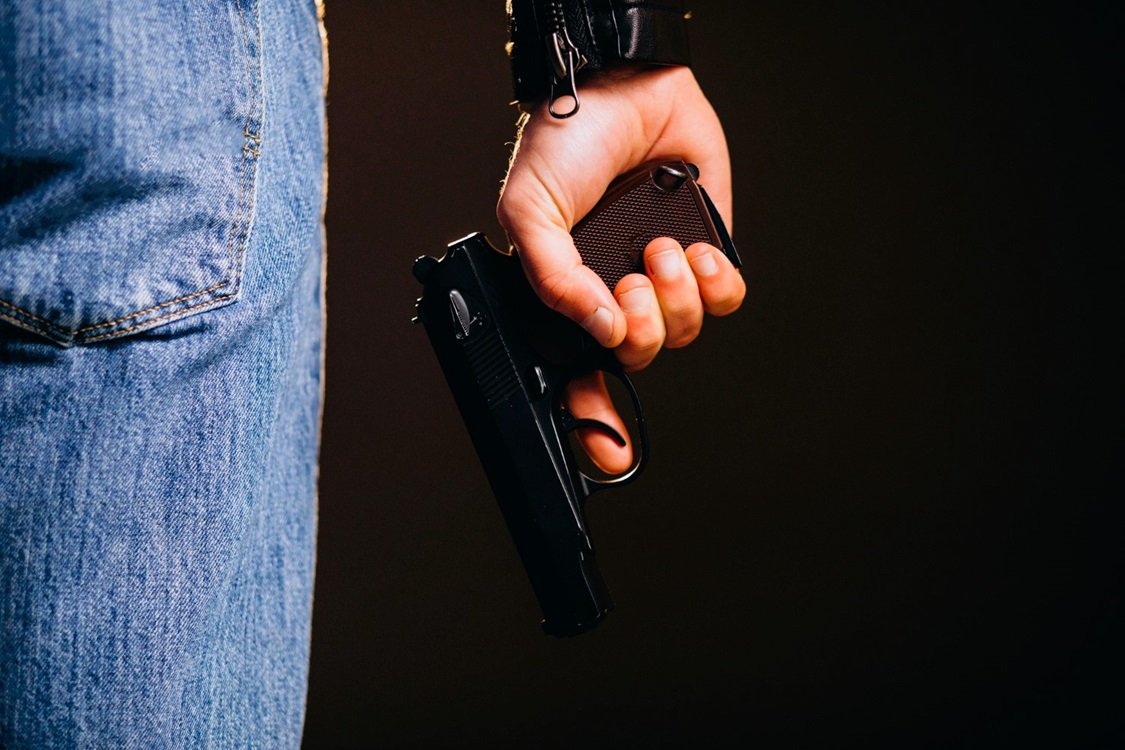 PISTOLA