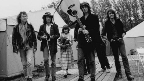 The waterboys the whole of the moon