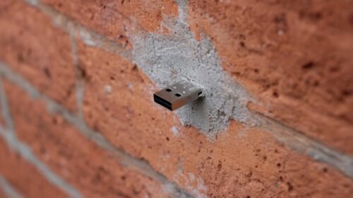 Aram Bartholl dead drops