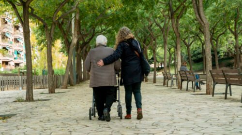 PERSONAS MAYORES LISTA ESPERA RESIDENCIAS BARCELONA