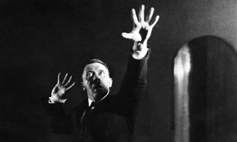 resurgimiento de la Sociedad Thule en Europa hitler